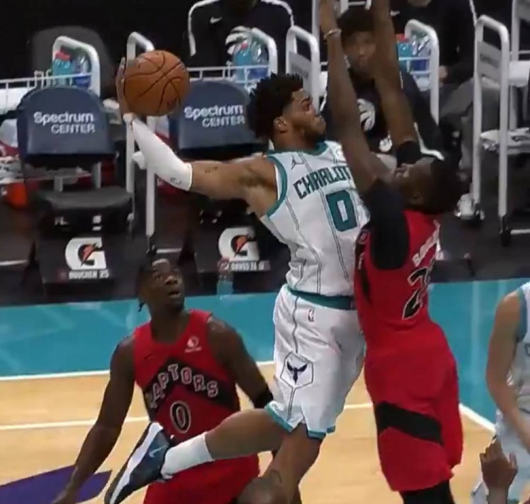 但他借此机 但他借此机