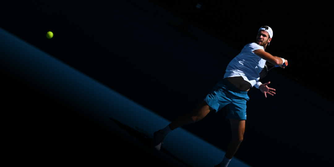 中拔得头筹 中拔得头筹