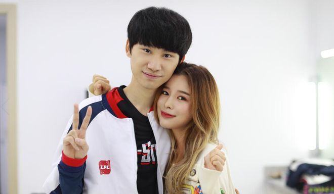 与拨指更稳 与拨指更稳