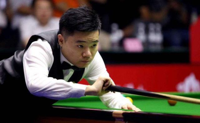 田径——南京室内世锦赛：吴艳妮打破女子60米栏全国纪录