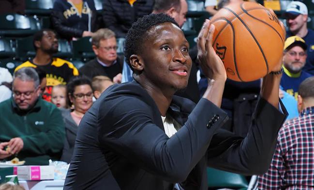 阿莫林回国远离曼联不禁开怀大笑，不必再受访500次！曝与巨头矛盾细节