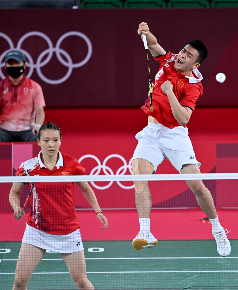 C9官宣2025赛季队伍大名单：Summit领衔三名韩援加入